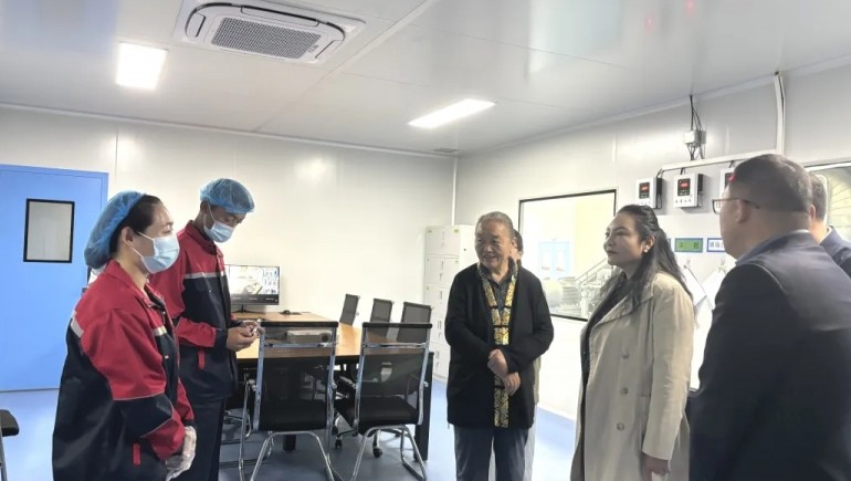 巴宜區(qū)委書(shū)記旦增拉姆一行蒞臨林芝雪域資源科技有限公司調(diào)研